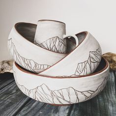 ceramics, pottery, clay, handmade, mug, bowl, bowls, serving bowl, stack, skyline, mountains, topopots Pottery Mountain Design, Ceramic Bowl Carving, Glaze Pottery Ideas, Pottery Mountains, Pottery Styles, Mountain Pottery, Functional Ceramics, Wheel Thrown Ceramics