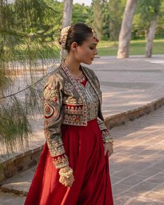 Buy Pakistani Short Jacket Style Salwar Kameez Frock in premium quality fabric detailing paired with an embellished dupatta. Customizable. Fast Shipping Frock For Ladies, Casual Bridal Dress, Red Frock, Diwali Dresses, Bridesmaid Photoshoot, Choli Dress, Pakistani Designer Clothes, Embroidery Beads, Frock For Women