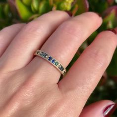 Unique Blue Green Eternity Band Ring with Natural Sapphires & Emeralds Gold Eternity Band, Sapphire Wedding Band, Blue Green Sapphires, Agate Engagement Ring, Round Sapphire, Cushion Cut Engagement Ring, Indian Jewelry Sets, Sapphire Wedding, Platinum Jewelry