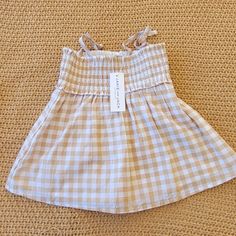 Nwt Janie And Jack Tank Top Girls Size 5t Brown White Gingham Plaid Smocked Top Plaid Cotton Top With Smocked Bodice, Plaid Cotton Tops With Smocked Bodice, Plaid Top With Smocked Bodice For Picnic, Cute Cotton Tops With Smocked Bodice, Plaid Cotton Tops With Smocked Back, Cute Cotton Tops With Smocked Back, Cut Tank Top, Plaid Capes, Top Girls