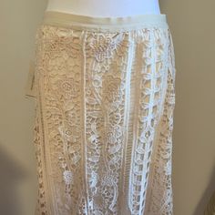 New Skirt With A Stretchy Waistline Size S Cottage Core Vibes Chic Lace Maxi Skirt For Summer, Beige Lace Long Skirt, Lace Long Skirt For Beach, Chic Spring Maxi Skirt With Lace Trim, Beige Flowy Lace Skirt, Flowy Lace Maxi Skirt For Beach, Lace Maxi Skirt For Vacation, Bohemian Lace Skirt For Vacation, Cream Lined Skirt For Summer