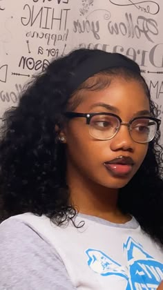 Head Band Wigs ( Deep Butter Texture) – Buttered Hair Designs Pretty Black Women With Glasses, Black Women With Glasses, Black Girls With Glasses, Head Band Wigs, Band Wigs, Hairdos For Curly Hair, Cute Makeup Looks, Face Card, School Looks