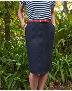 Casual Knee-length Pencil Skirt With Pockets, Short Workwear Skirt With Pockets, Spring Workwear Pencil Skirt With Pockets, Midi Bottoms With Pockets For Work, Midi Length Workwear Bottoms With Pockets, Midi Length Bottoms With Pockets For Work, Cotton Midi Length Lined Pencil Skirt, Business Casual Knee-length Pencil Skirt, Knee-length Cotton Skirt For Office