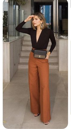 Career Woman Fashion, Ideas Clothes, Summer Work Outfits, Women Outfit, Brown Pants, Clothes Women