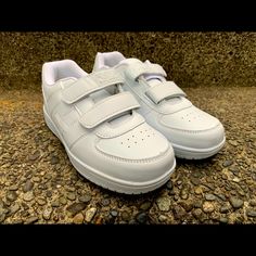 Brand New Kids Size 4 Fabric Type 100% Synthetic Sole Material Rubber Closure Type Hook & Loop Shoes Color, Velcro Straps, White Shoes, New Kids, Kids Shoes, Shoes Sneakers, Size 4, Fabric, White