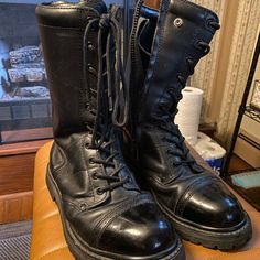 * They Were Worn No More Than 5x - They Were Used For Civil Air Patrol Uniform. They Retail For $295.00 - No Original Box 3rd Watch T600 Men’s 10-Inch Black Paratrooper Boots Are Made From Full Grain Leather And Have High Shine Toe Caps And Back Stays. The Cordura Laces Are Resistant To Abrasion And Meet Military Specifications. The Full-Length Side Zippers Let You Put Them On And Take Them Off In Record Time. They’re Triple-Stitched And Have Riveted Quarter Panes For The Durability You Demand. Rugged Combat Boots With Round Toe For Streetwear, Rugged Combat Boots With Steel Toe For Streetwear, Steel Toe Combat Boots For Streetwear, Steel Toe Boots For Streetwear, Streetwear Steel Toe Boots With Plain Toe, Rugged Steel Toe Combat Boots For Streetwear, Black Combat Boots With Steel Toe, Black Rugged Combat Boots With Round Toe, Tactical Leather Work Boots With Round Toe