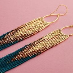 Fringe Light, Seed Bead Tutorials, Ombre Earrings, Beaded Fringe Earrings, Beaded Earrings Diy, Long Fringe, Seed Bead Tutorial, Beaded Earrings Patterns, Festival Jewelry