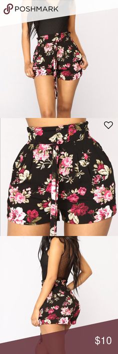 Floral tie waist shorts size small Floral tie waist shorts size small Ambiance Shorts Black Floral Print Shorts For Summer, Chic High Waist Floral Print Shorts, Black Floral Print Shorts, Chic High-waisted Floral Print Shorts, Small Shorts, Tie Waist Shorts, Floral Tie, Boho Shorts, Womens Shorts