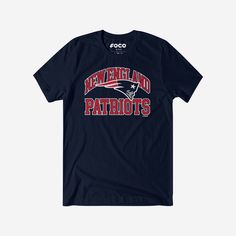 When assembling your fan fit, you need something that lets everyone know that you’re at the top of your game. Well, a stylish team top can help with that endeavor. Change the game and rep the team in this New England Patriots Arched Wordmark T-Shirt. This top features a design that showcases your all-important team colors and a bold team logo display across the chest, meaning this tshirt will prove your unmatched dedication to the New England Patriots when you’re at the game or watching at home Crew Neck T-shirt For Fan Events, Game Day Jersey T-shirt With Team Logo, Team Name T-shirt For Sports Season, Jersey Sports Fan Tops For Sports Events, Jersey T-shirt With Team Name For Fan Merchandise, Sports Fan T-shirt In Team Colors, Sporty Cotton T-shirt For Fan Events, Game Day Sports Fan T-shirt With Crew Neck, Collegiate T-shirt For Football Season Fan Merchandise