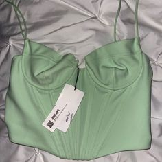 New Zara Top Size Xl Cute Zara Top, Zara Tops, Victoria Secret, Cute Outfits, Zara, Womens Tops, Green, Closet, Women Shopping