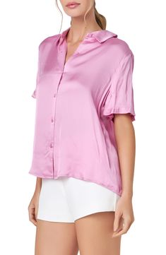 Fall for the soft look and feel of this short-sleeve shirt crafted from rich satin. Spread collar Short sleeves 56% viscose, 44% rayon Dry clean Imported English Factory, Satin Shirt, Short Sleeve Shirt, Sleeve Shirt, Dry Clean, Short Sleeves, Nordstrom, Satin, Collar