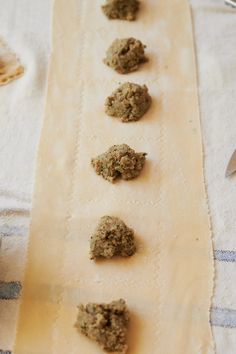 several cookies are lined up on a table