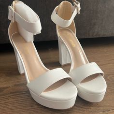 Super Cute White Heels! Perfect For A Night Out Or To Complete A Wedding Fit! Never Worn! Original Box Was Misplaced, So I Was Unable To Return To The Store. White Heels Aesthetic, Cute White Heels, White Chunky Heels, Promotion Dresses, Wedding Shoes High Heels, Heels Aesthetic, Mystery Party, White Heels, Shoes Brand