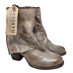 New Bedstu 6 Iris Taupe Gray Leather Zipper Ankle Boto Western Boho Rustic Woman Bedding, Boho Cottage, New Bed, Bed Stu, Western Boho, Gray Leather, Leather Zipper, Grey Leather, Bootie Boots