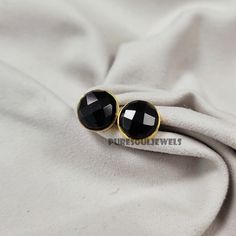 Dainty Black Onyx Studs by Pure Soul Jewels * Vintage Look Art Deco Jewelry * Perfect for Women * Gift for Her * Gemstone Studs Gemstone Earring Metal- 925 Sterling Silver Gemstone- Black Onyx Color- Black Stone Shape- Round Polish- Gold Theme- Love & Friendship Style- Boho & Hippie Ready To Ship You can also have a look on our other amazing products here- https://www.etsy.com/shop/PureSoulJewels Note- Please let us know if you have any other query we are always available for you. Pure Soul, Onyx Color, Onyx Colour, Gold Theme, Gemstone Studs, Deco Jewelry, Look Vintage, Art Deco Jewelry, Black Stone