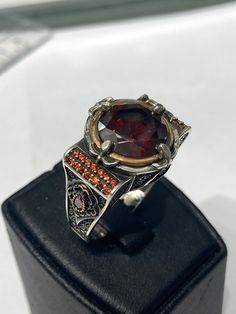 It is a carefully crafted product made of 925 sterling silver. Men's Ring, Red Stone, Stackable Rings, Sterling Silber, Jewelry Rings, Rings For Men, 925 Sterling Silver, Sterling Silver, Stone