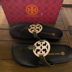 New In Box Tory Burch Slides, Black And White Sandals, Tory Burch Flip Flops, Miller Sandal, Rubber Flip Flops, Tory Burch Sandals, Low Heel Sandals, Tory Burch Miller, White Sandals