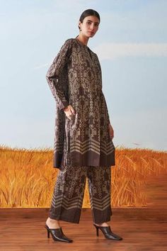 Shop for Ikai Brown Cotton Shibori Pleated Kurta for Women Online at Aza Fashions Straight Kurta With Printed Motifs For Work, Traditional Workwear Kurta With Printed Motifs, Traditional Printed Kurta For Workwear, Kurta Women, Brown Note, Kurta For Women, Bird Motif, Womens Tunics, Not For Sale