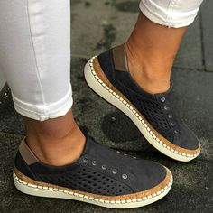 Suede Shoe Style, Sepatu Loafers, Casual Summer Flats, Casual Flat Shoes, Breathable Sneakers, Casual Loafers, Casual Flats, Loafers For Women, Flat Shoes