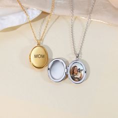 Personalized 14K Gold Filled Oval Photo Locket, Gold Oval Custom Picture Locket, Locket Necklace with Photo, Locket that Opens, Gift for Her PERFECT GIFT ♥ Delight your friends or family with this unique gift. The perfect Mother's Day gift, a photo necklace for mom, new mom, sister, friend, girlfriend to treasure your memories.Christmas gifts, Anniversary gifts, Wedding gifts, Birthday gifts, etc. D E T A I L * MATERIAL : High Quality Stainless steel * Color : Gold / Silver / Rose Gold * Pendant Yellow Gold Oval Jewelry For Personalized Gift, Gold Oval Jewelry For Personalized Gift, Oval Gold Jewelry For Personalized Gift, Personalized Oval Jewelry For Mother's Day, Oval Jewelry For Mother's Day Personalized Gift, Elegant Oval Jewelry For Personalized Gift, Personalized Oval Pendant Jewelry, Silver Oval Jewelry For Personalized Gift, Oval Locket Necklaces For Mother's Day