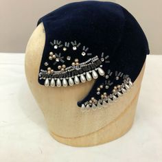 Vintage 1920s-1930s Handmade Jeweled and Beaded Cocktail Style Hat Velvet Pearls | eBay 1920s Hats, 1920s Headpiece, Mad Hat, Antique Hats, Vintage Millinery, Cocktail Hat, Vintage Hats, Women's Hats, Hats For Sale