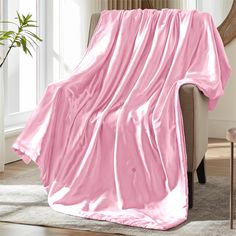 PRICES MAY VARY. ✿〖Soft & Silky〗Indulge in the luxurious softness and silky smooth texture of our satin throw blanket. Crafted with high-quality satin fabric (100% Polyester), our pink satin blanket helps maintain the moisture balance of your skin, reducing friction and potential irritation. Wrap yourself in pure comfort with this exquisite blanket. ✿〖Versatile & Multipurpose〗No matter the season, our satin throw blanket acts as a perfect weather conditioner. Whether you're reading or, napping o Small Flower Design, Satin Blanket, Blanket For Couch, Perfect Weather, Blanket Soft, Satin Color, Sofa Couch Bed, Pink Brand, Couch Sofa