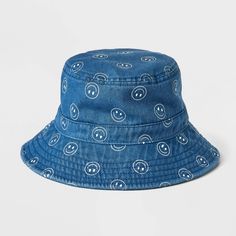 Style your little one adorably on a sunny day with the Girls' Denim Bucket Hat with Smileys from Cat & Jack™. Adorned with cute smileys, this hat is blended with lightweight, recycled cotton for comfortable wear. The woven fabric ensures durability and the crown height of 3.5 inches makes it a fashionable and practical accessory for your kid. Cat & Jack™: Designed for all children so you can trust it's made for yours. Casual Adjustable Bucket Hat For Playtime, Casual Brimmed Bucket Hat For Play, Casual Spring Play Hat, Adjustable Cotton Hat With Smiley Face, Cute Blue Bucket Hat For Spring, Casual Summer Hats For Play, Casual Hats For Playtime, One Size Fits Most, Spring Casual Bucket Hat For Playtime, Casual Adjustable Hats For Play