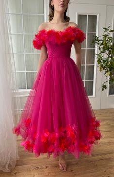 Pink Off-shoulder Evening Dress With Fitted Bodice, Pink Off-shoulder Dress With Sweetheart Neckline For Wedding, Pink Off-shoulder Dress For Wedding And Prom, Pink Off-shoulder Evening Dress For Cocktail, Pink Off-shoulder Cocktail Evening Dress, Off-shoulder Pink Cocktail Evening Dress, Pink Off-shoulder Sweetheart Neckline Prom Dress, Teuta Matoshi, Simple Frock Design