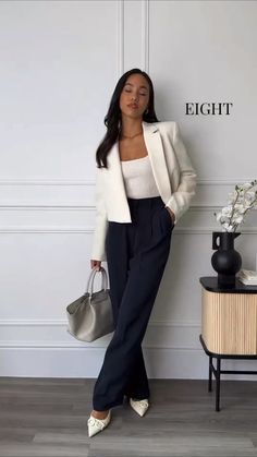 Corporate Clothes, Law Outfits, Corporate Fits, Business Fits, Corporate Girly, Job Outfits, Workwear Winter, Formal Fits, Corporate Attire Women