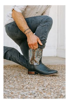 Double down on comfort and style with the Cowboy Certified Deuce boot. Carefully crafted with full-grain leather and a touch of color on the western stitching. Comes with a broad square toe and Soft Strike Removable Orthotic insole. Western Leather Boots With Moc Toe, Western Leather Moc Toe Boots, Rugged Fitted Boots With Square Toe, Fitted Rugged Boots With Square Toe, Western Style Moto Boots With Square Toe For Winter, Western Style Square Toe Moto Boots For Winter, Black Leather Sole Boots For Ranch, Leather Work Boots With Square Toe For Rodeo, Black Snip Toe Boots For Ranch