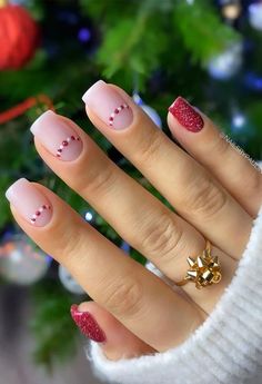 45 Christmas Wedding Nails Perfect For Christmas Weddings Unghie Sfumate, Festival Nails, New Year's Nails