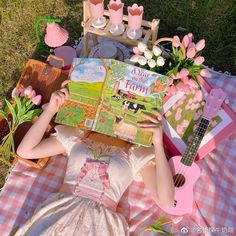 Pastel Academia, Pink Picnic, Fairy Photoshoot, Exam Time, Friend Pictures Poses, Tea Party Theme, Baby Pink Aesthetic, Lifestyle Illustration, Cute Little Kittens