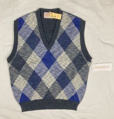 Vintage Womens Pendleton all wool sweater Vest. New with tags. Tag size: L - fit may vary - please see measurements - Includes original tags. New condition with no issues. *** Please refer to, compare and know your measurements before purchasing. *** Please see all pictures MEASUREMENTS LAID FLAT: Chest-underarm to underarm: 19.5” Length- middle of collar to bottom: 22” ~ I SHIP QUICKLY ~ -prompt payment is appreciated- -Please ask any questions before bidding- PAYMENT: -Unpaid item cases will b Retro Witch, Argyle Print, No Contact, After 4, Pendleton Wool, Flat Chest, Wool Sweater, Sweater Vest, Wool Sweaters