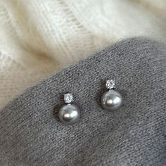 Elegant White Nickel-free Pearl Earrings, Nickel-free White Gold Pearl Earrings In Sterling Silver, Classic Nickel-free Sterling Silver Pearl Earrings, Nickel-free Round Pearl Earrings In 14k Gold, Nickel-free White Pearl Earrings In 14k Gold, Stud Earrings For Women, Water Drop, Pearl Grey, Pearl Stud Earrings