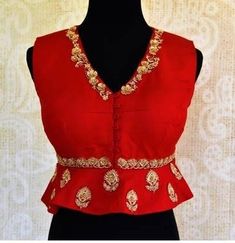 35 Latest Peplum Blouse Designs for Sarees and Lehengas Blouse Pattan, Latest Peplum Blouse Designs, Peplum Blouse Designs, Blows Design, Ghaghara Choli, Peplum Blouse Pattern, Peplum Pattern