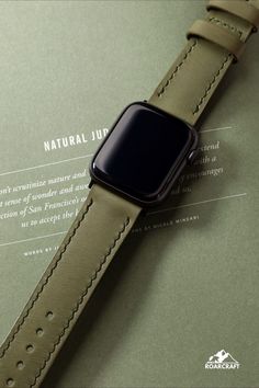 Double layer full stitched vegetable tanned leather watch strap. Watch Strap Ideas, Green Apple Watch, Apple Watch Bands Gold, Apple Watch Leather Band, Apple Watch Leather Strap, Leather Apple Watch, Apple Watch Bands Leather, Apple Watch Models, Apple Watch 38mm