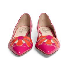 These Women's Flower Ballet Flats have an extra splash of chic style with their decorative flower design. They feature a lamb patent leather skin and leather composition with leather lining and a flexible rubber sole, offering unparalleled quality and comfort. Suitable for any type of foot, these Women's Flower Ballet Flats also have a comfortable toe box, so you don't need to feel like taking them off the moment you put them on. The beautiful flower embellishment on the toe box has petals that Pink Heels With Rubber Sole For Spring, Spring Pink Heels With Rubber Sole, Low Heel Patent Leather Heels For Galas, Summer Pink Calf Leather Heels, Pink Calf Leather Heels For Summer, Luxury Heels With Leather Lining For Spring, Luxury Spring Heels With Leather Lining, Luxury Patent Leather Heels For Spring, Spring Leather-lined Flat Heels