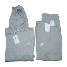 Attributes: Nike Club Men's Size 2xl Sweatsuit Fleece Tracksuit Heather Grey Matching Set 100% Authentic Manufacturer Description: Get Back To Your Style Roots With Nike’s Classic Club Hoodie And Joggers. Brushed Fleece Keeps You Warm And Comfortable, And Ribbed Cuffs Let You Show Off Your Favorite Shoes. Spacious Hood Is Lined For Comfort. Kangaroo Pocket For Small-Item Storage. Nike Standard Fit Pullover Design Stretch-Ribbed Cuffs And Hem Taper Leg Nike Logo Elastic Waistband With An Adjustab Nike Sweat Suit, Track Suit Outfit, Ensemble Nike, Nike Sweatsuit, Style Roots, Nike Set, Hoodie And Joggers, Grey Sweats, Grey Nikes