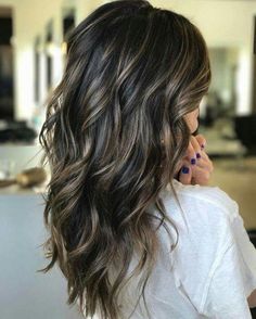 Dark and light hair Babylights Brunette, Cool Brunette, Dark Brunette Hair, Balayage Hair Dark, Long Dark Hair, Brown Balayage, Brown Highlights