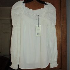 7 For All Mankind, Off-White, Long Sleeve, Off-Shoulder, Pullover Blouse Women's Tag Size Xs 100% Cotton - Elastic Neck - Elastic In Upper Arm - Elastic In Cuffs - Loose Fit Brand New With Tags! White Blouse For Fall Daywear, White Fitted Long Sleeve Peasant Top, Fitted White Peasant Top With Long Sleeves, White Relaxed Fit Peasant Top For Fall, Casual White Peasant Top With Relaxed Fit, Casual Long Sleeve White Peasant Top, Casual Long Sleeve Peasant Top, Casual Long Sleeve Spring Top For Daywear, White Long Sleeve Casual Peasant Top