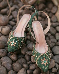 Emerald Green Classy Wedding Shoe Garden Party Bridal Shoe - Etsy Green Embellished Open Toe Heels, Embroidered Pointed Toe Wedding Shoes For Party, Summer Green Wedding Shoes For Party, Party Heels With Floral Embroidery And Block Heel, Embellished Green Heels For Evening, Green Embellished Heels For Evening, Green High Heel Wedding Shoes For Party, Embroidered Wedding Shoes For Summer Parties, Floral Embroidered High Heels For Party