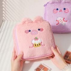 Winter Cartoon Plush Square Makeup Bag for Girls Large Capacity Portable Cosmetic Storage Rabbit Ear Wash Bag Main Material: FlannelItem Height: 5cmPattern Type: CartoonItem Type: Cosmetic CasesClosure Type: zipperStyle: FashionShape: BoxItem: Bear Square cosmetic bag SZIE：18.5*18.5*6.5cm [change 20231219] Cute Cartoon Design Bag For Gift, Large Capacity Cute Cosmetic Bag For School, Cute Large Capacity Cosmetic Bag For School, Cute Large Capacity Rectangular Cosmetic Bag, Cute Cartoon Style Bag For Gift, Cute Cartoon Design Bag Gift, Cartoon Style Cute Rectangular Bag, Trendy Portable Square Cosmetic Bag, Cute Rectangular Portable Pencil Case