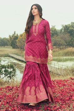 Magenta vegan silk peplum kurta with paisley motifs weaving pattern. Comes with sharara and a dupatta. - Aza Fashions Kurta Sharara Set, Paisley Motifs, Kurta Sharara, Sharara Set, Weaving Patterns, Set For Women, Aza Fashion, Three Quarter, Types Of Sleeves