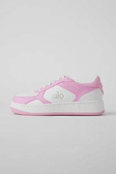 Alo x 01 Classic - Pink/White | Alo Yoga Alo Shoes, Skincare Supplements, Bday Wishlist, Modern Streetwear, Street Shoes, Ballet Pink, Yoga Shop, Pressure Points, New Sneakers