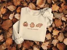 Get into the Halloween spirit with this cute gingham design sweatshirt! Perfect for cozy fall days. Enjoy the festive vibes! Product Features: Fabrication: Medium-heavy fabric (8.0 oz/yd² (271.25 g/m 50% cotton, 50% polyester Seams: Without side seams Fit: Loose fit Sizing: Unisex Sizing Label: Sewn-in label Cute Plaid Tops For Fall, Plaid Cotton Sweatshirt For Fall, Halloween Tops, Ghost Bat, Fall Apparel, Design Sweatshirt, Halloween Top, Pumpkin Ghost, Fall Days