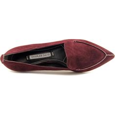 Charles David Bonita Women's Pointed Toe Loafer - Burgundy Suede Retail Value $230.00 Condition New With Box Description Upper: 100% Genuine Suede Insole: 100% Genuine Leather Outsole: 100% Genuine Leather Heel Height: 0.25" The Charles David Bonita Casual Shoes Feature A Suede Upper With A Pointed Toe. The Leather Outsole Lends Lasting Traction And Wear. Formal Flats With Suede Lining And Almond Toe, Formal Flats With Suede Lining, Formal Almond Toe Flats With Suede Lining, Formal Suede Pointed Toe Flats, Chic Suede Pointed Toe Loafers, Suede Slip-on Pointed Toe Flats For Formal Occasions, Slip-on Suede Flats With Pointed Toe, Charles David, Suede Loafers