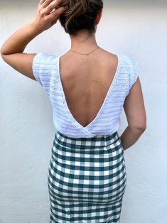 Black Statement Top Open Back Shirt Boho Black Blouse Deep - Etsy Black Backless Top, Open Back Shirt, Blouse Elegant, Backless Halter Top, White Knit Top, Open Back Top, Back Shirt, Backless Top, Crochet Blouse