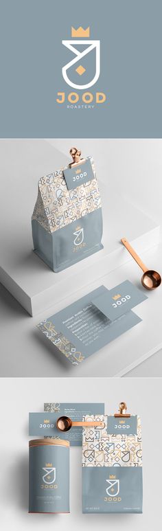 the business card is designed to look like it has been made with gold and silver foil