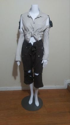 Paper Bag Pants In Grey. Women's Ankle Pant. Cropped Trousers. Distressed Grey 100% Cotton Denim. This is an upcycled item. Was men's 32 32 US Size now Ladie's 2-8 US Size. This covers many sizes because the belt on the waist is adjustable. The pants are high waisted. The fit is relaxed and loose. Good pants for the spring the length is cut off and cropped. Sustainable fashion fabric. Jeans Gris, Paper Bag Pants, Bag Pants, Ankle Pants Women, Jeans Grey, High Waisted Jeans, Jean Grey, Cropped Trousers, Ankle Pants