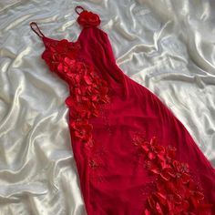 Head Turning Dress, Hot Prom Dress, Ball Aesthetic, Pink Ball Gown, Pink Silk Dress, Prom Dress Evening, Downtown Outfits, Mermaid Prom Dress, Valentine Dress